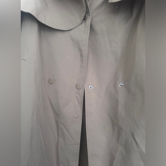 Raglan Sleeve Double Breasted Belted Trench Coat - Picture 4 of 8